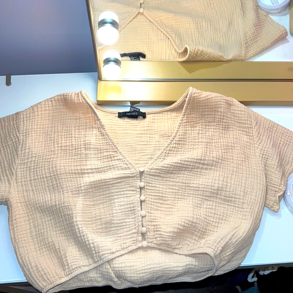 Forever 21 crop top pastel yellow